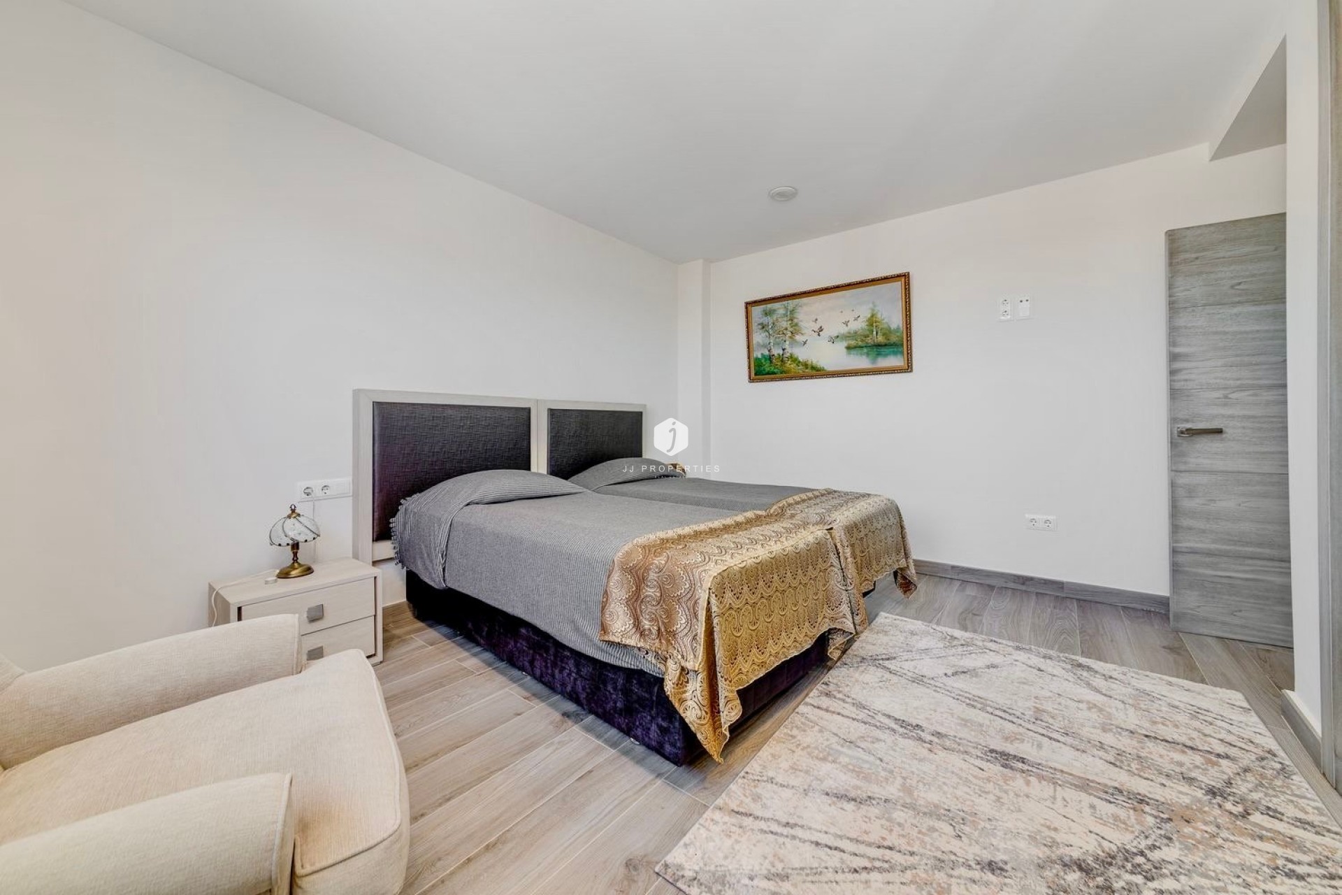 Z drugiej ręki - Villa -
Torrevieja - Costa Blanca