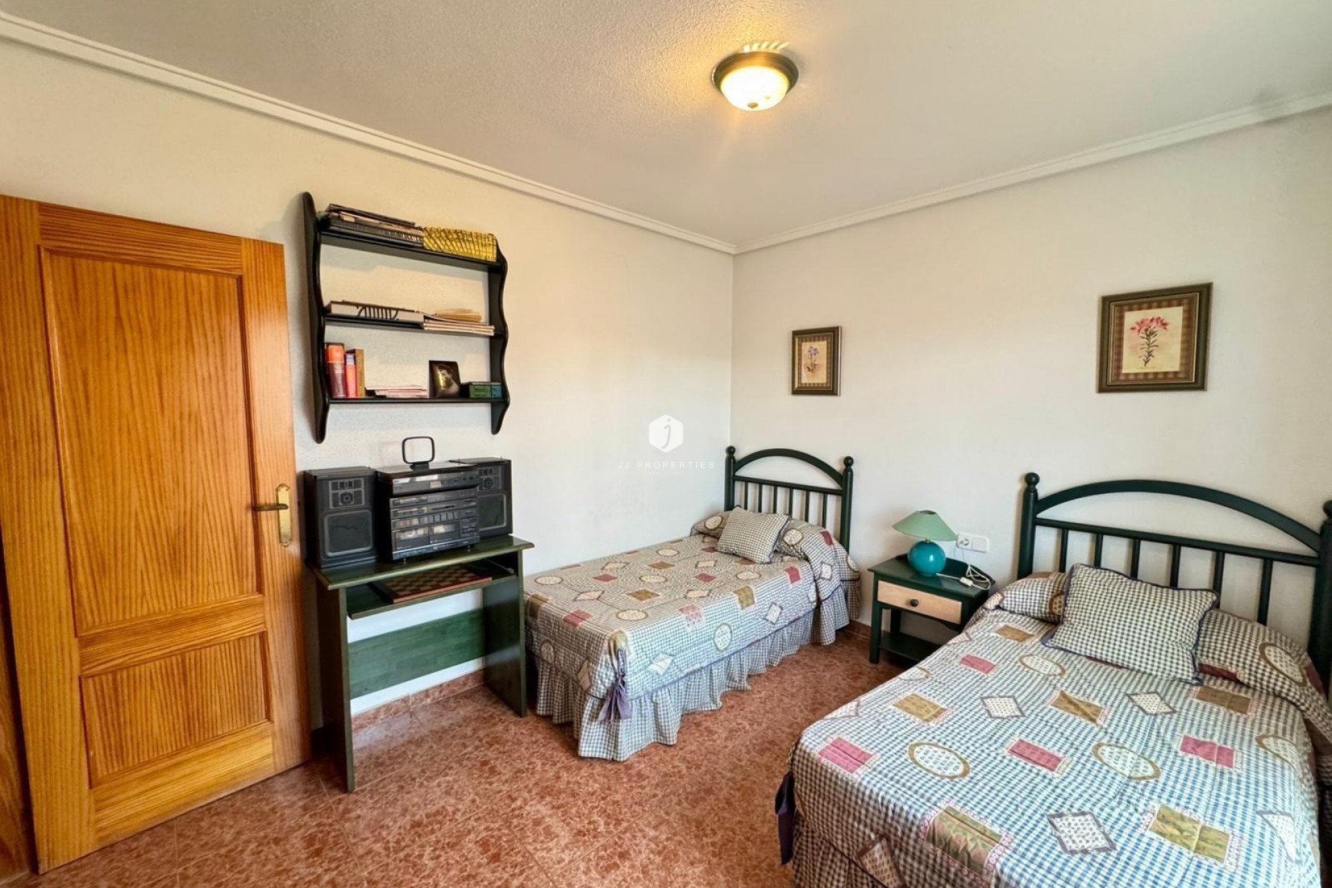 Z drugiej ręki - Villa -
Torrevieja - Costa Blanca