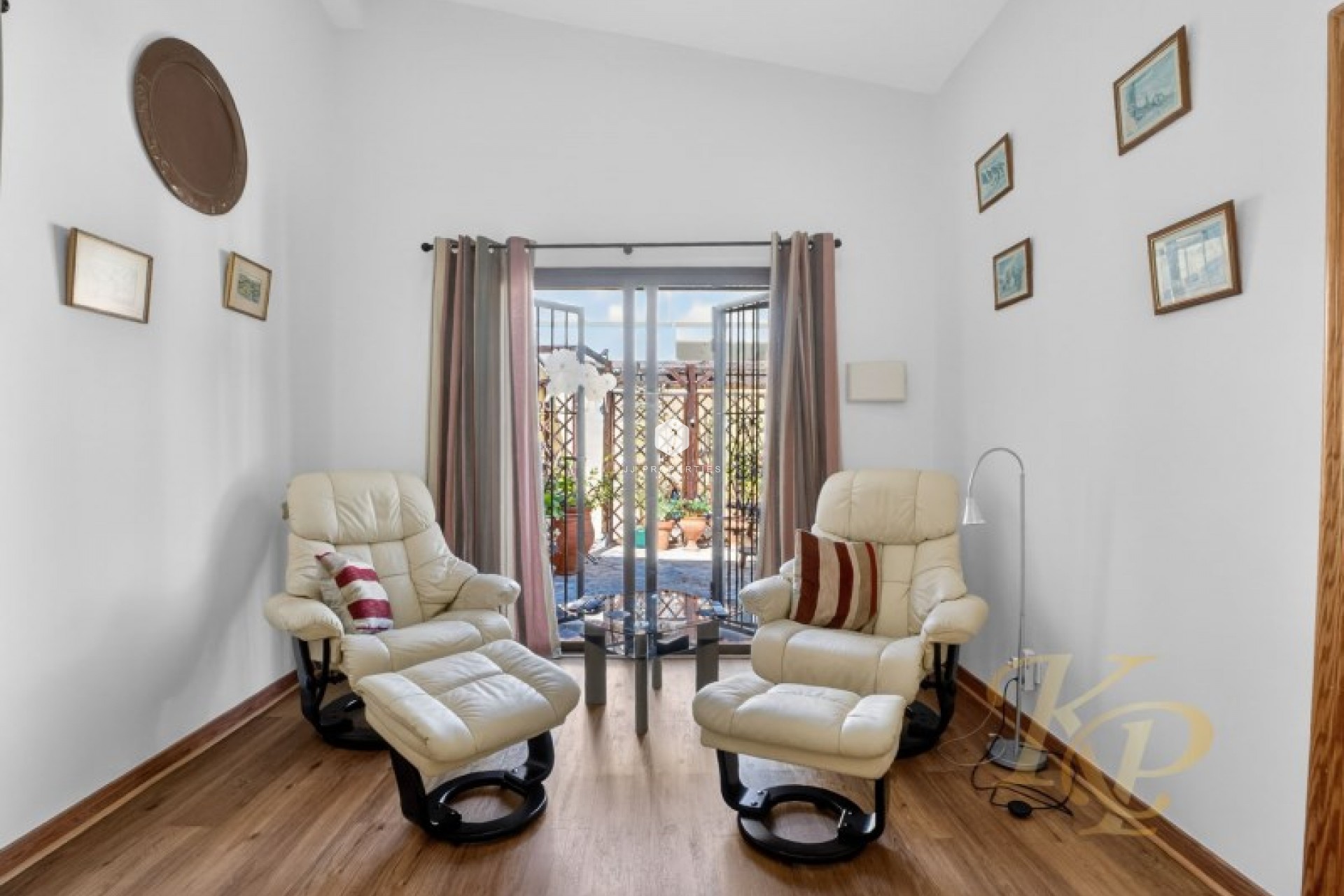Z drugiej ręki - Villa -
Torrevieja - Costa Blanca