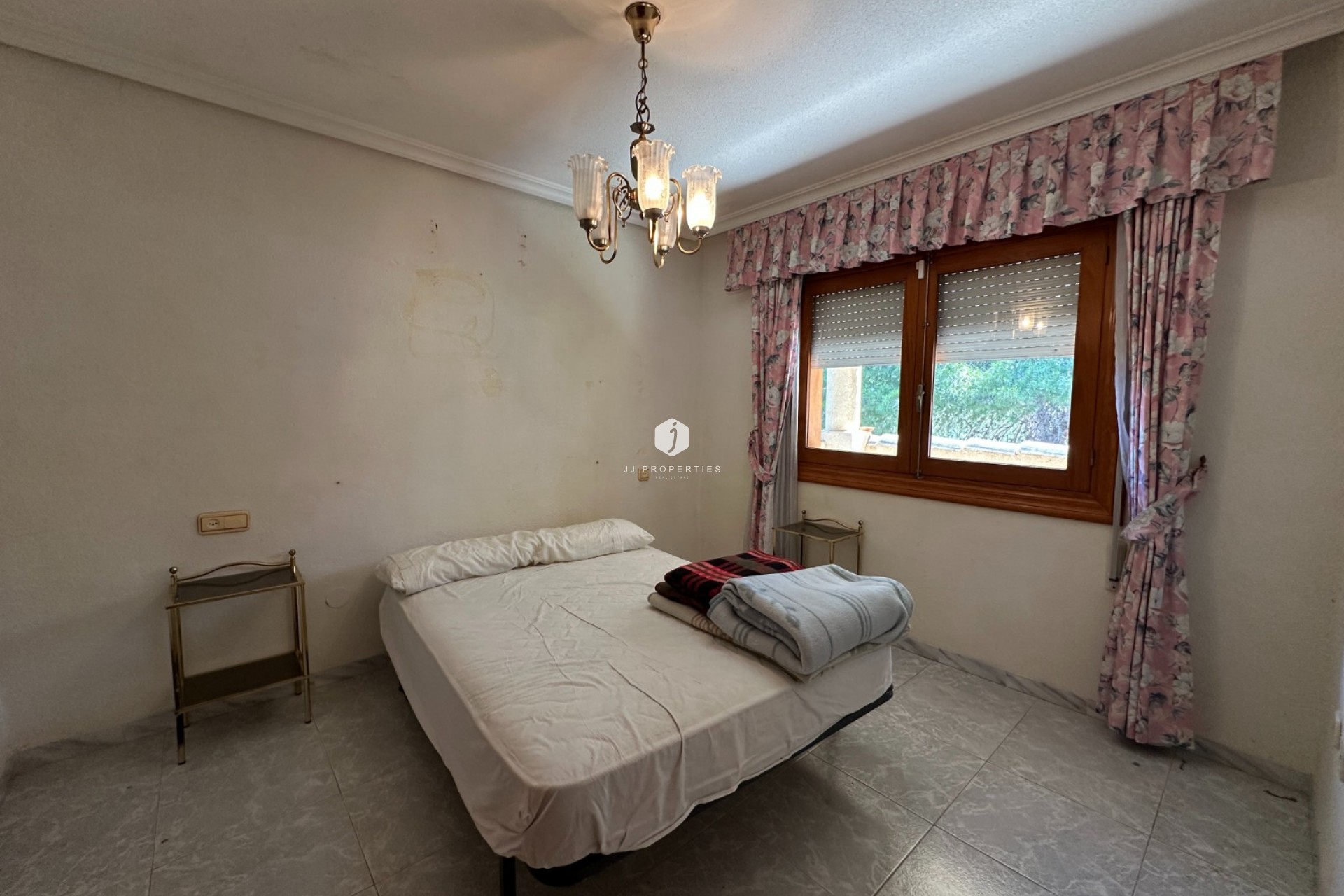Z drugiej ręki - Villa -
Torrevieja - Costa Blanca