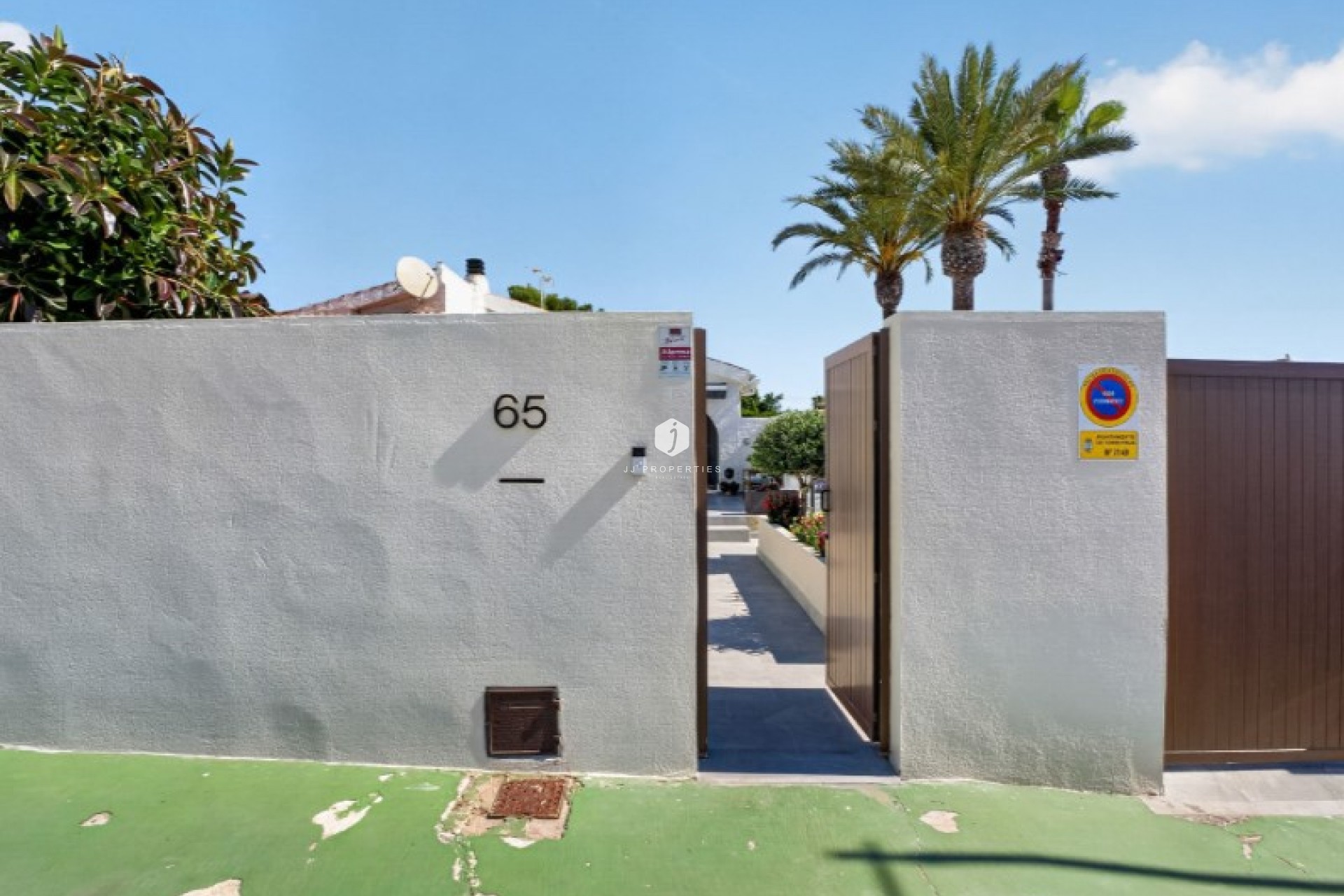 Z drugiej ręki - Villa -
Torrevieja - Costa Blanca