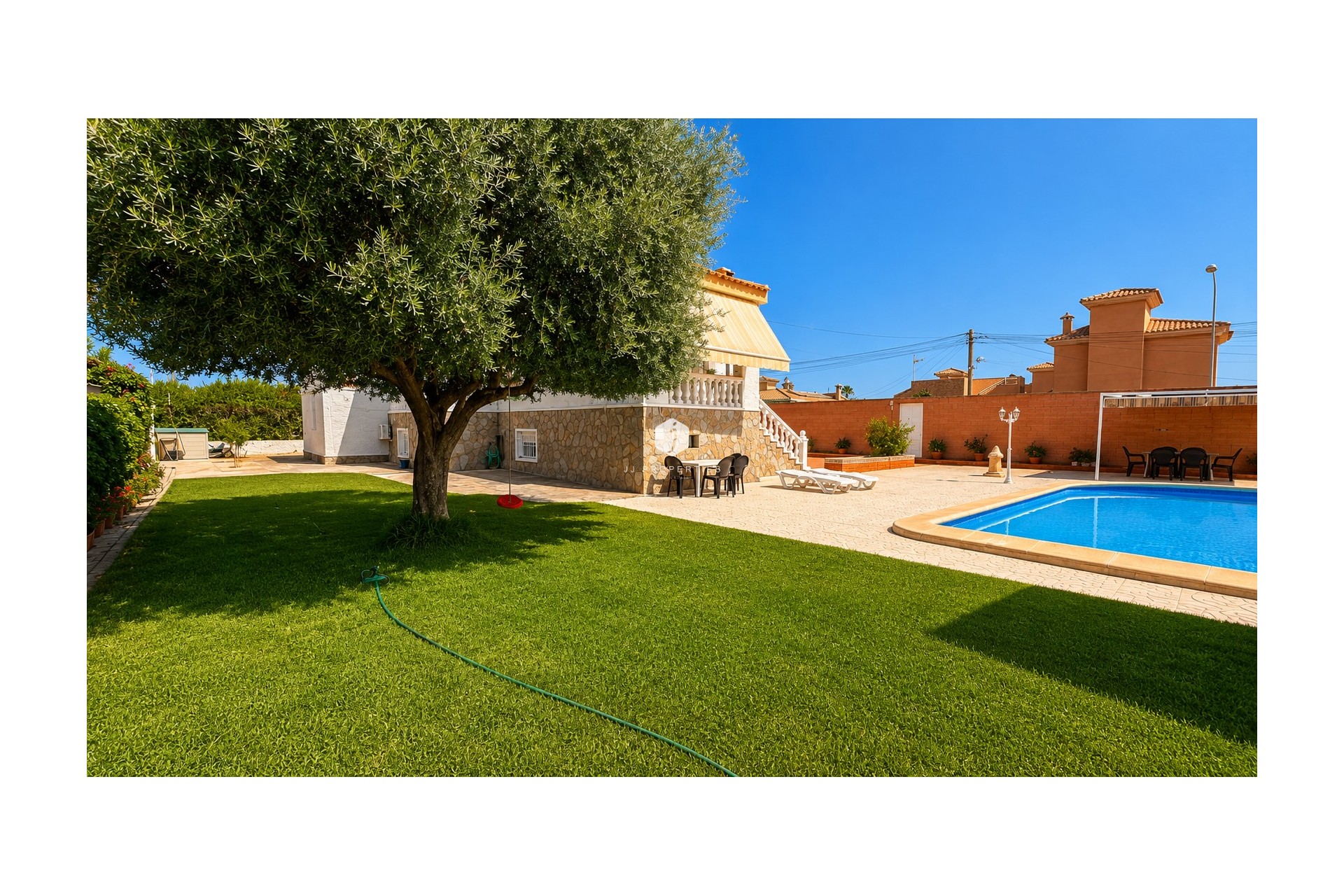 Z drugiej ręki - Villa -
Torrevieja - Costa Blanca