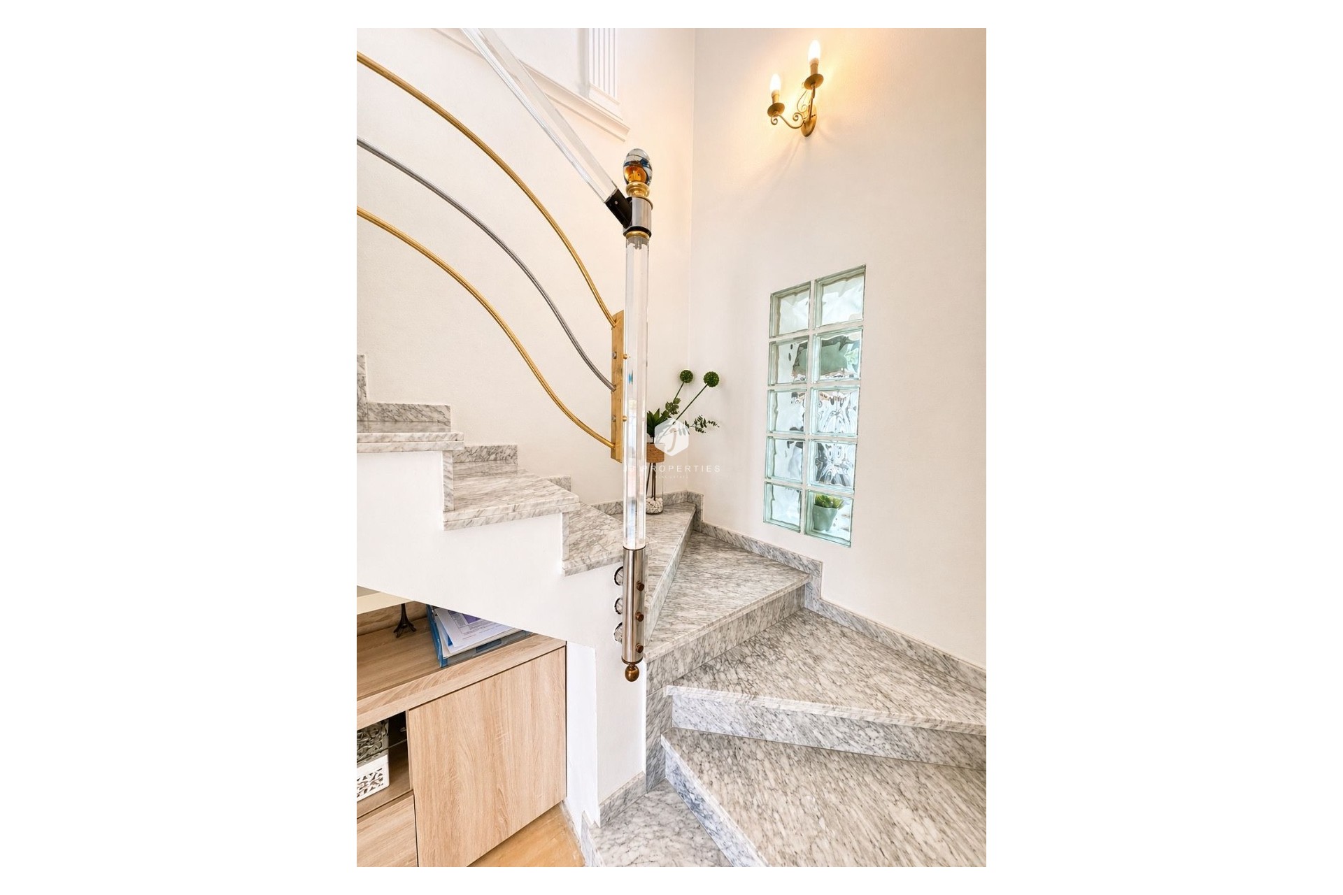 Z drugiej ręki - Villa -
Torrevieja - Costa Blanca