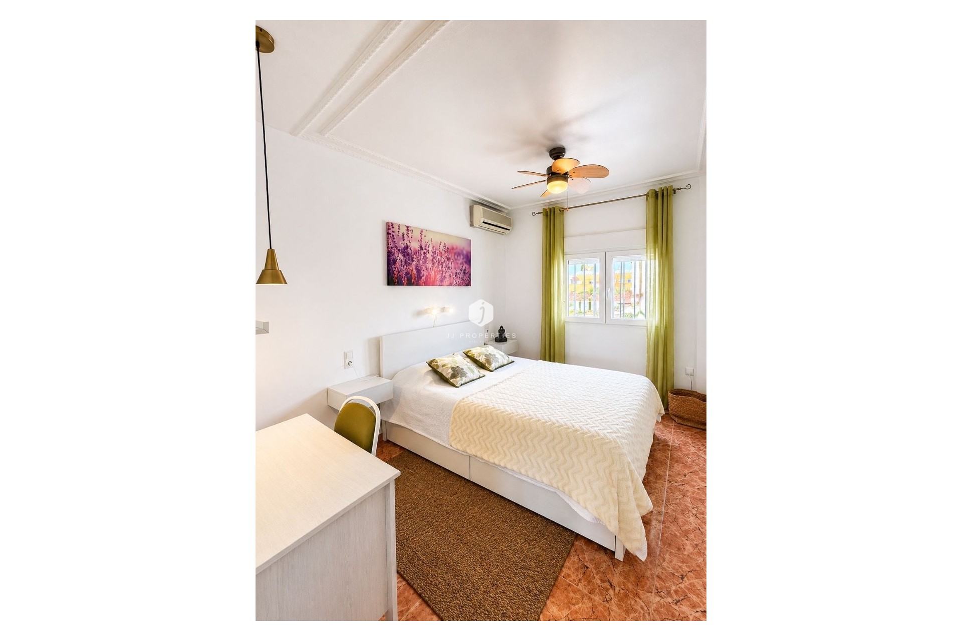 Z drugiej ręki - Villa -
Torrevieja - Costa Blanca