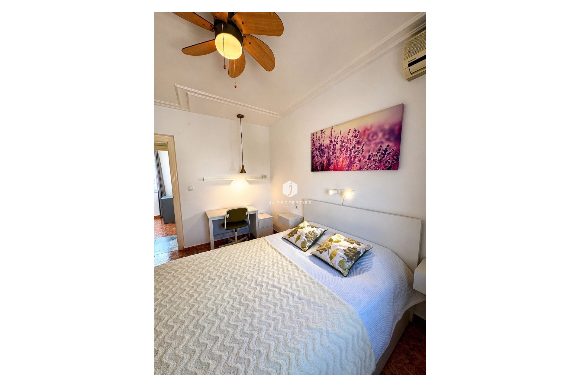Z drugiej ręki - Villa -
Torrevieja - Costa Blanca