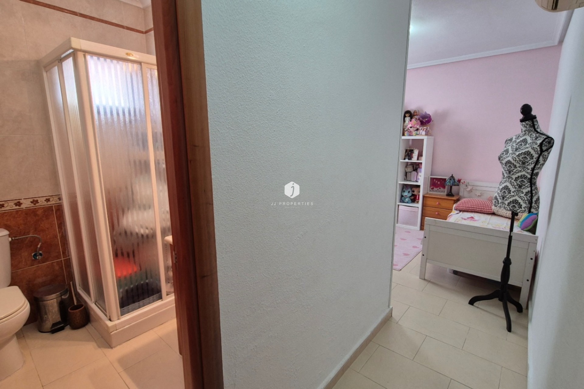 Z drugiej ręki - Villa -
Torrevieja - Costa Blanca