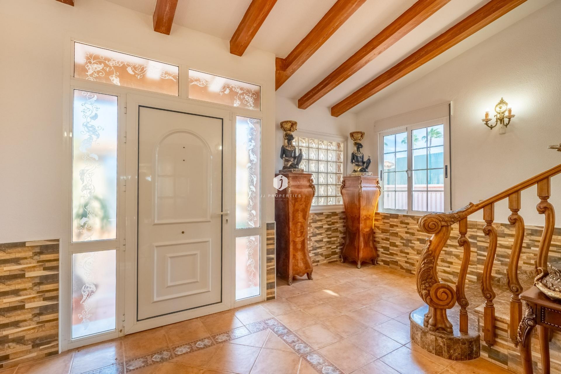 Z drugiej ręki - Villa -
Torrevieja - El chaparral