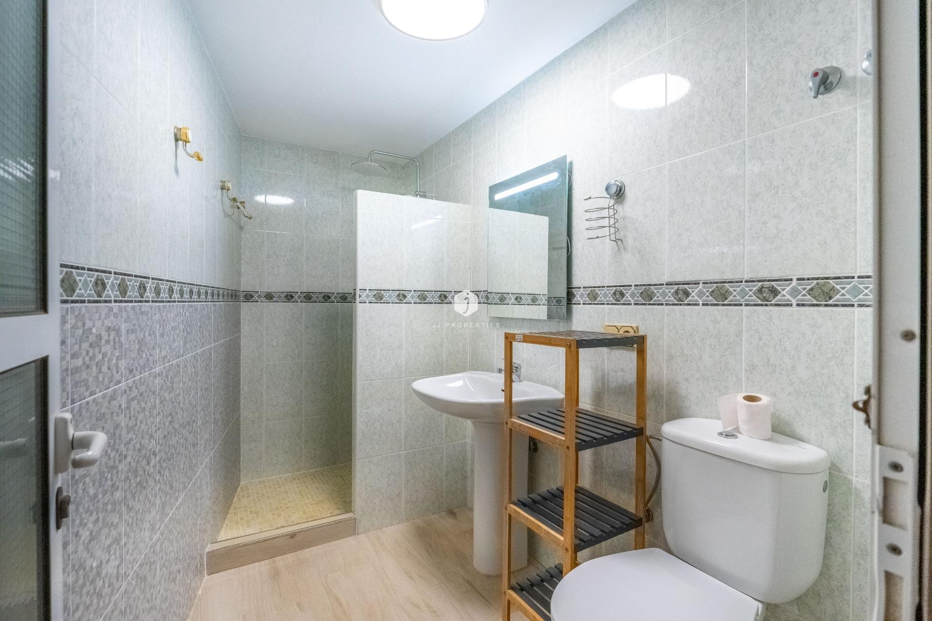 Z drugiej ręki - Villa -
Torrevieja - El chaparral
