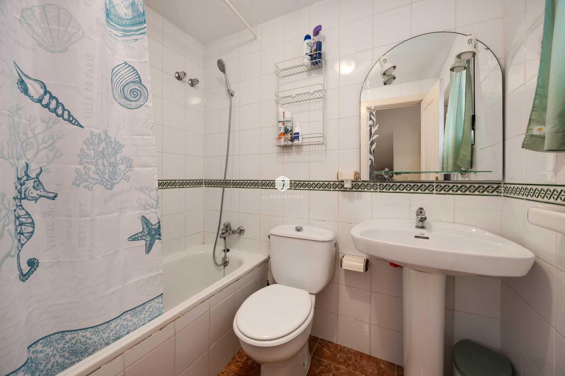 Z drugiej ręki - Villa -
Torrevieja - El Limonar