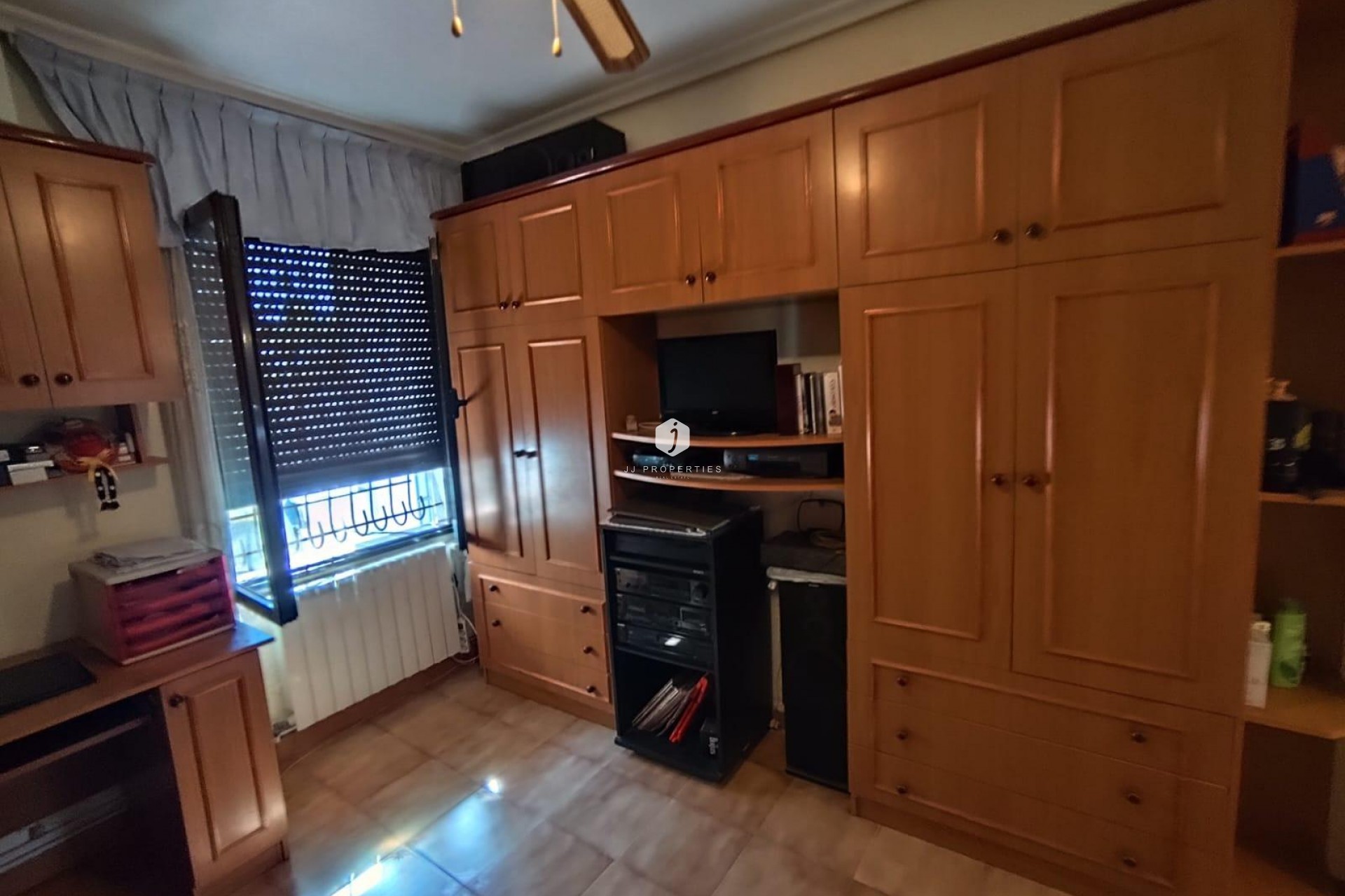 Z drugiej ręki - Villa -
Torrevieja - Estacion de autobuses