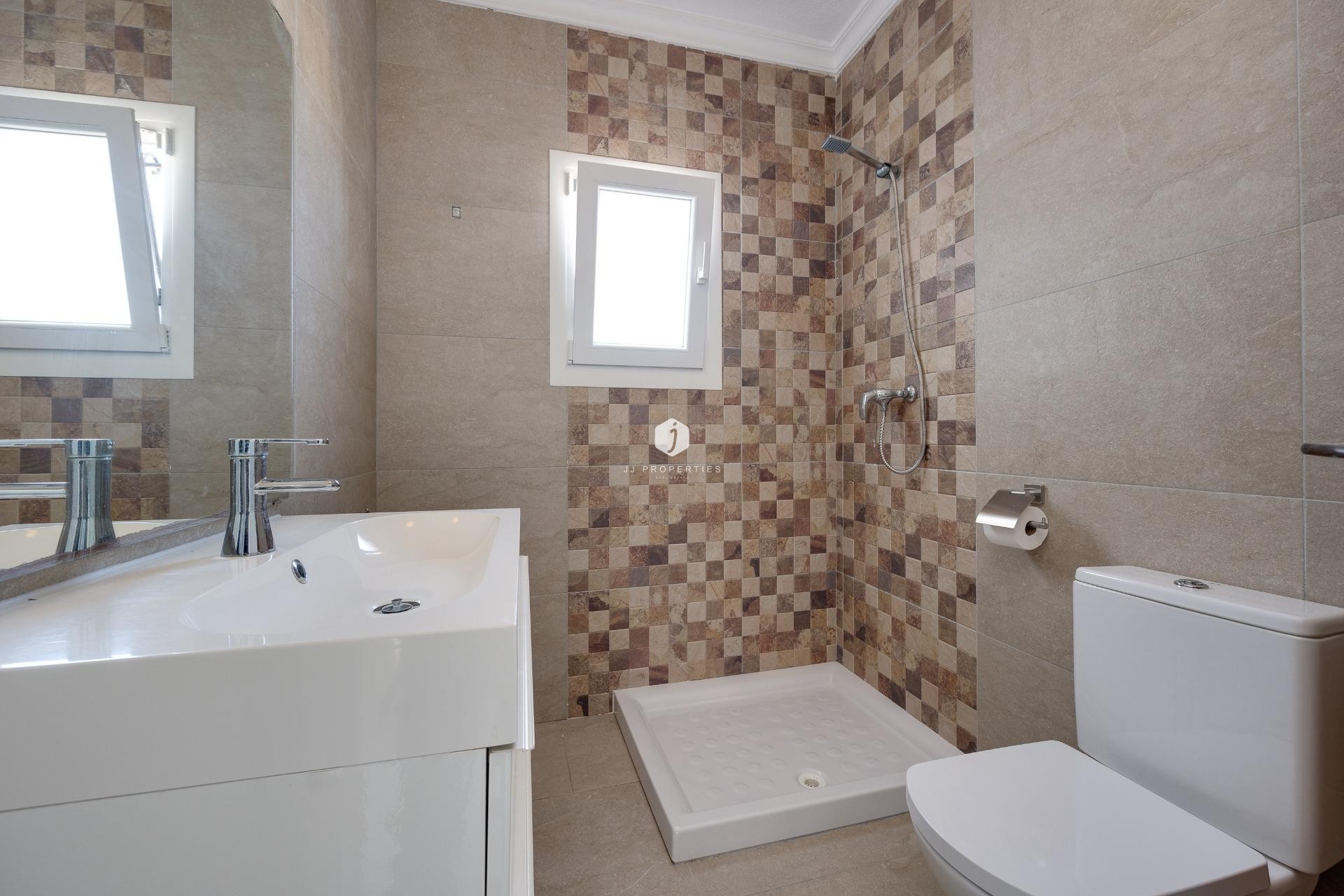 Z drugiej ręki - Villa -
Torrevieja - La Siesta - El Salado - Torreta