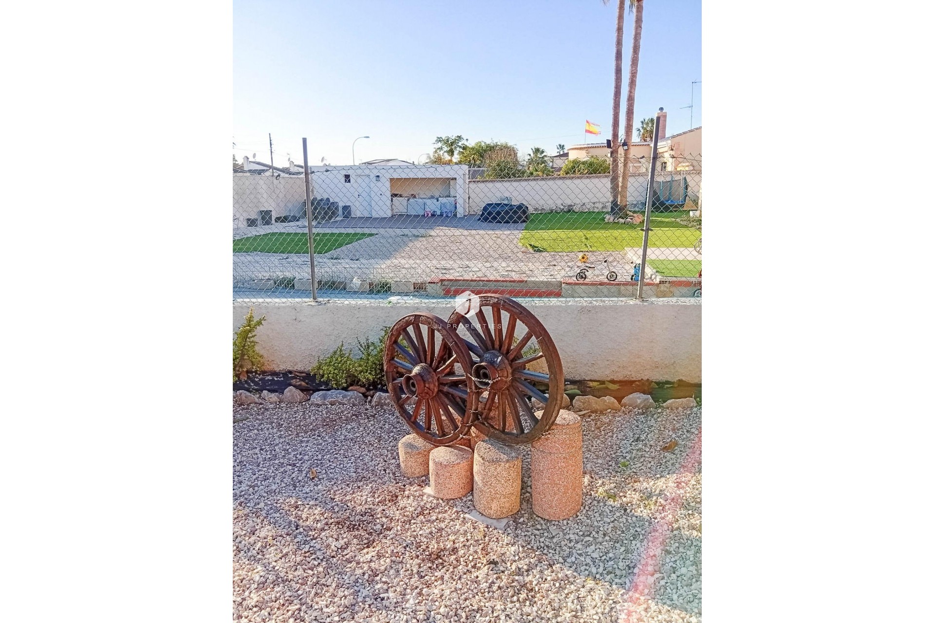 Z drugiej ręki - Villa -
Torrevieja - La siesta