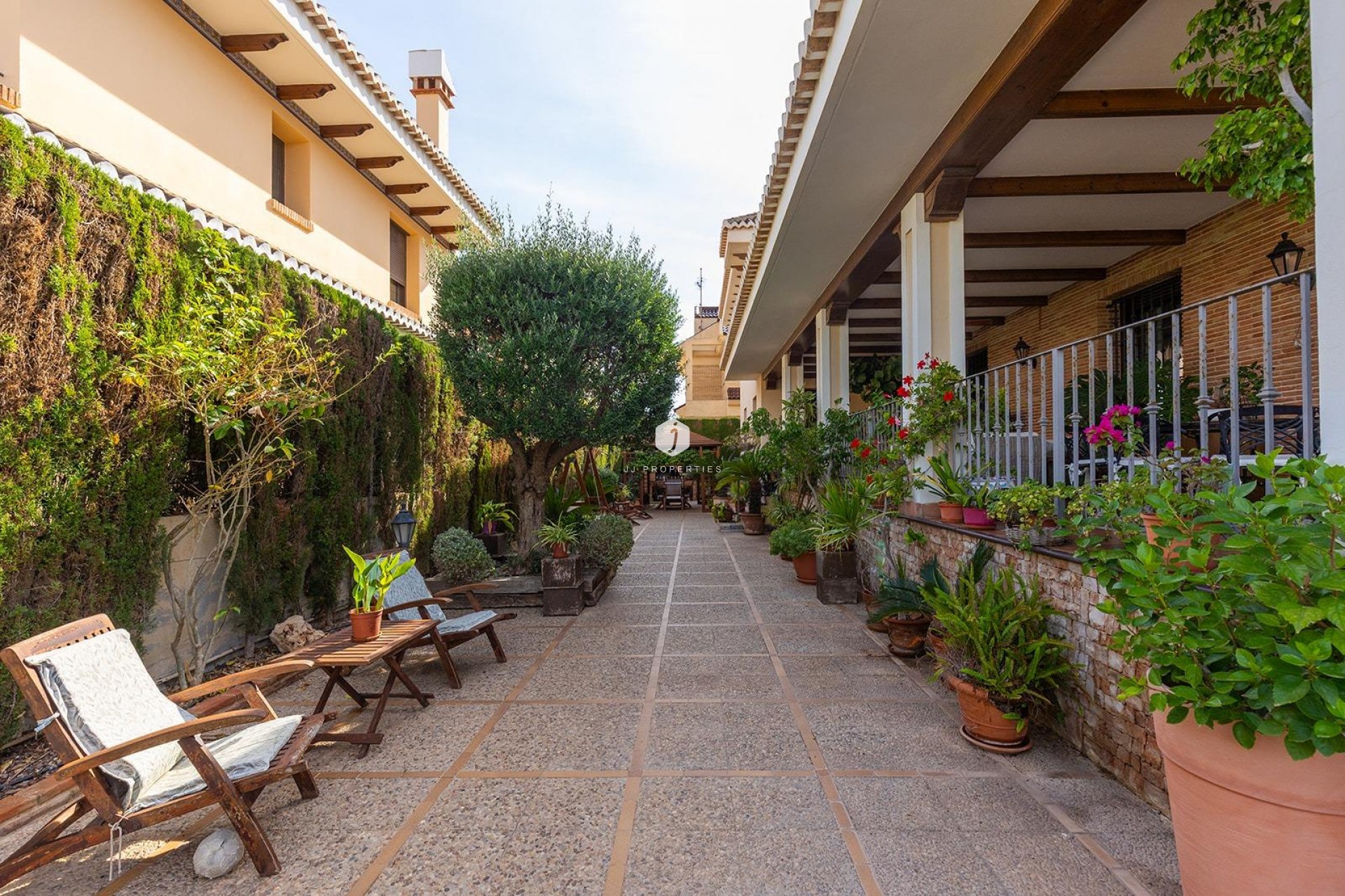 Z drugiej ręki - Villa -
Torrevieja - La veleta