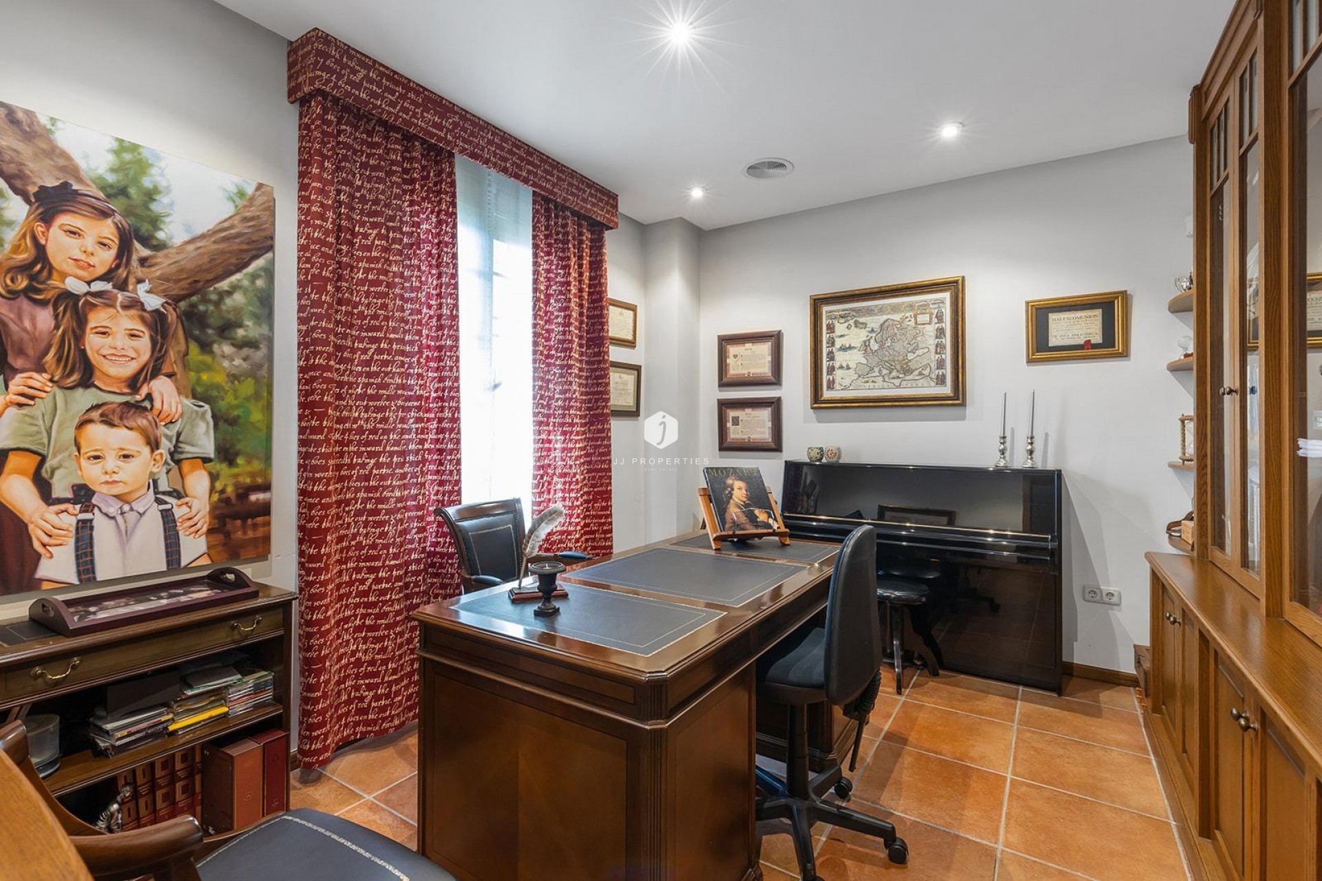 Z drugiej ręki - Villa -
Torrevieja - La veleta