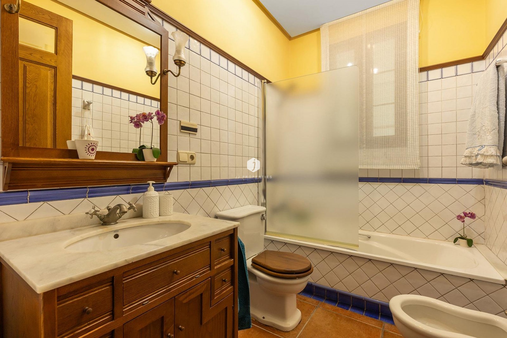 Z drugiej ręki - Villa -
Torrevieja - La veleta