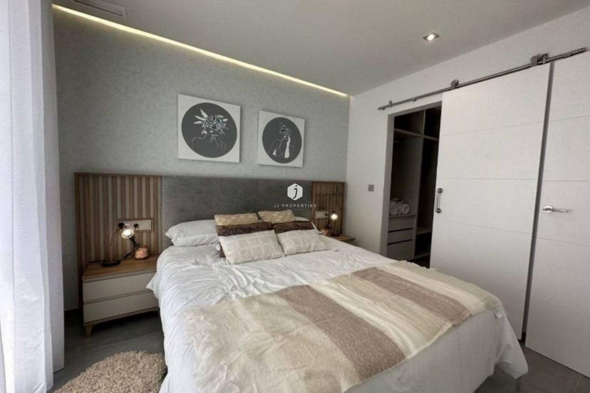 Z drugiej ręki - Villa -
Torrevieja - Los Balcones - Los Altos del Edén