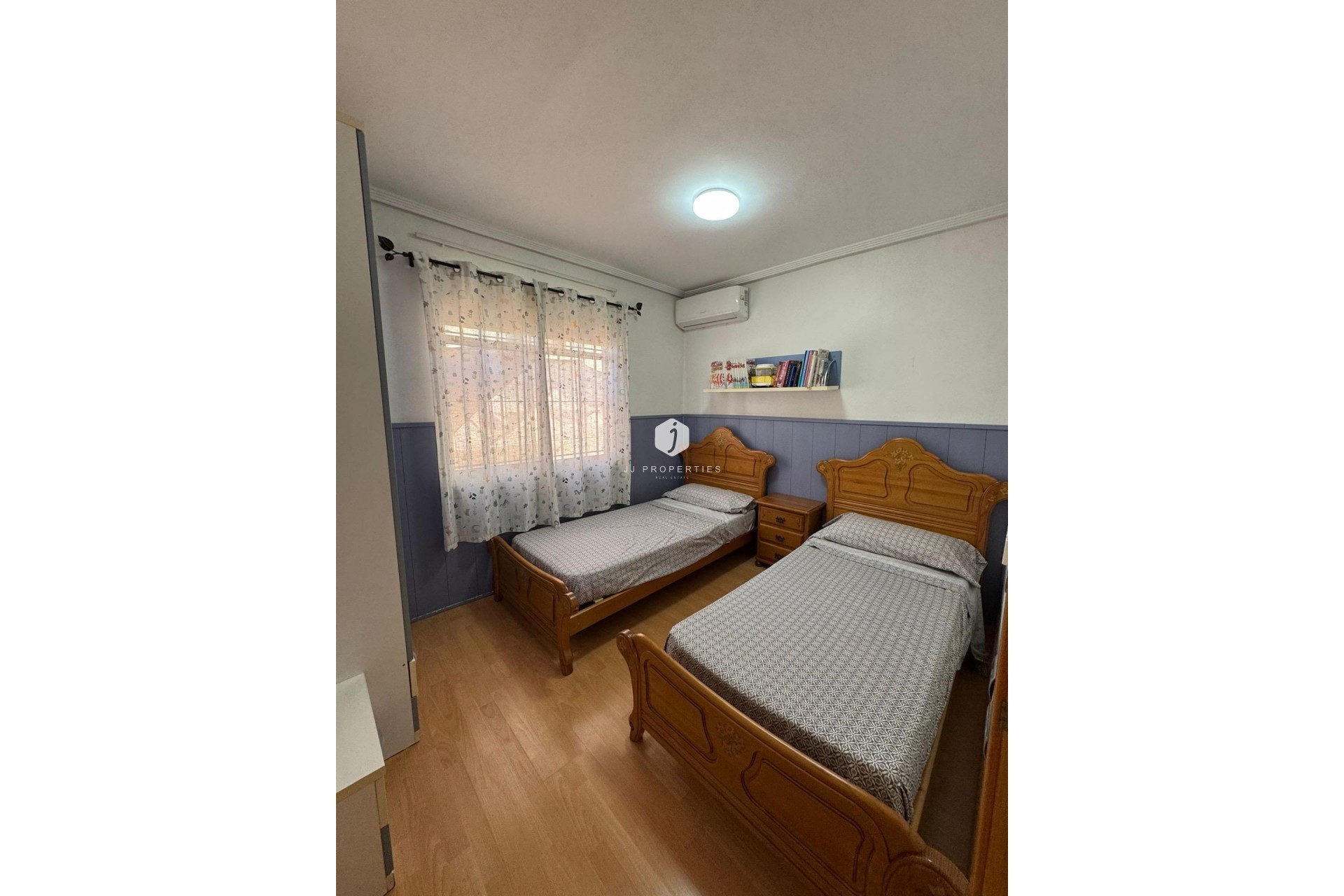 Z drugiej ręki - Villa -
Torrevieja - Los Balcones - Los Altos del Edén