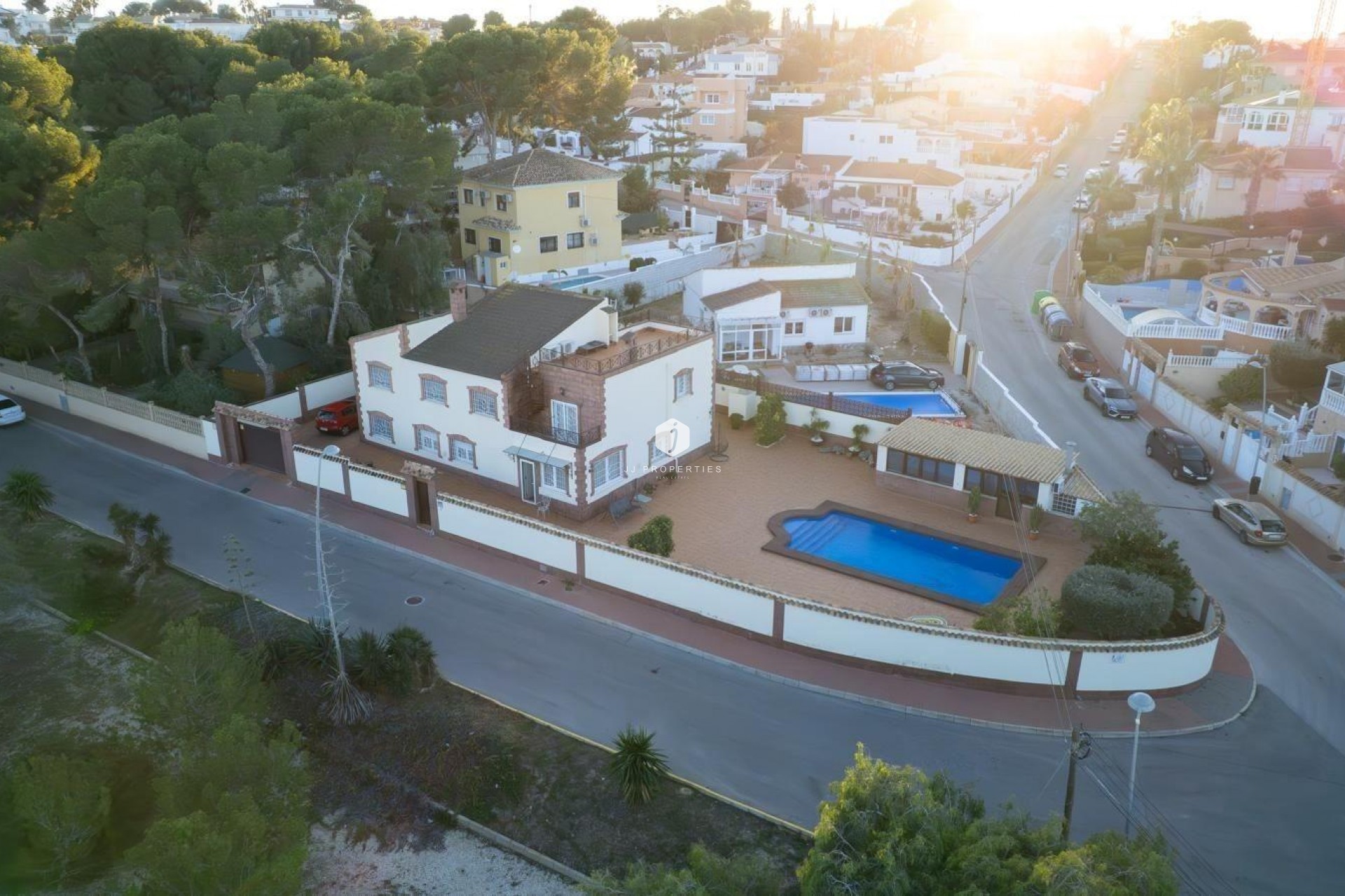 Z drugiej ręki - Villa -
Torrevieja - Los Balcones - Los Altos del Edén