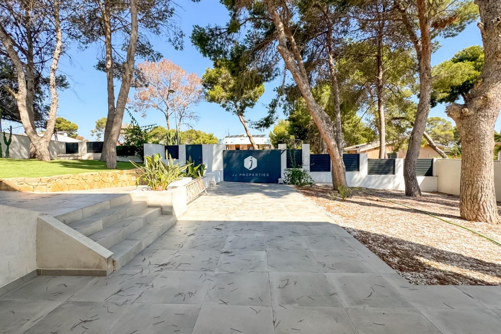 Z drugiej ręki - Villa -
Torrevieja - Los Balcones - Los Altos del Edén