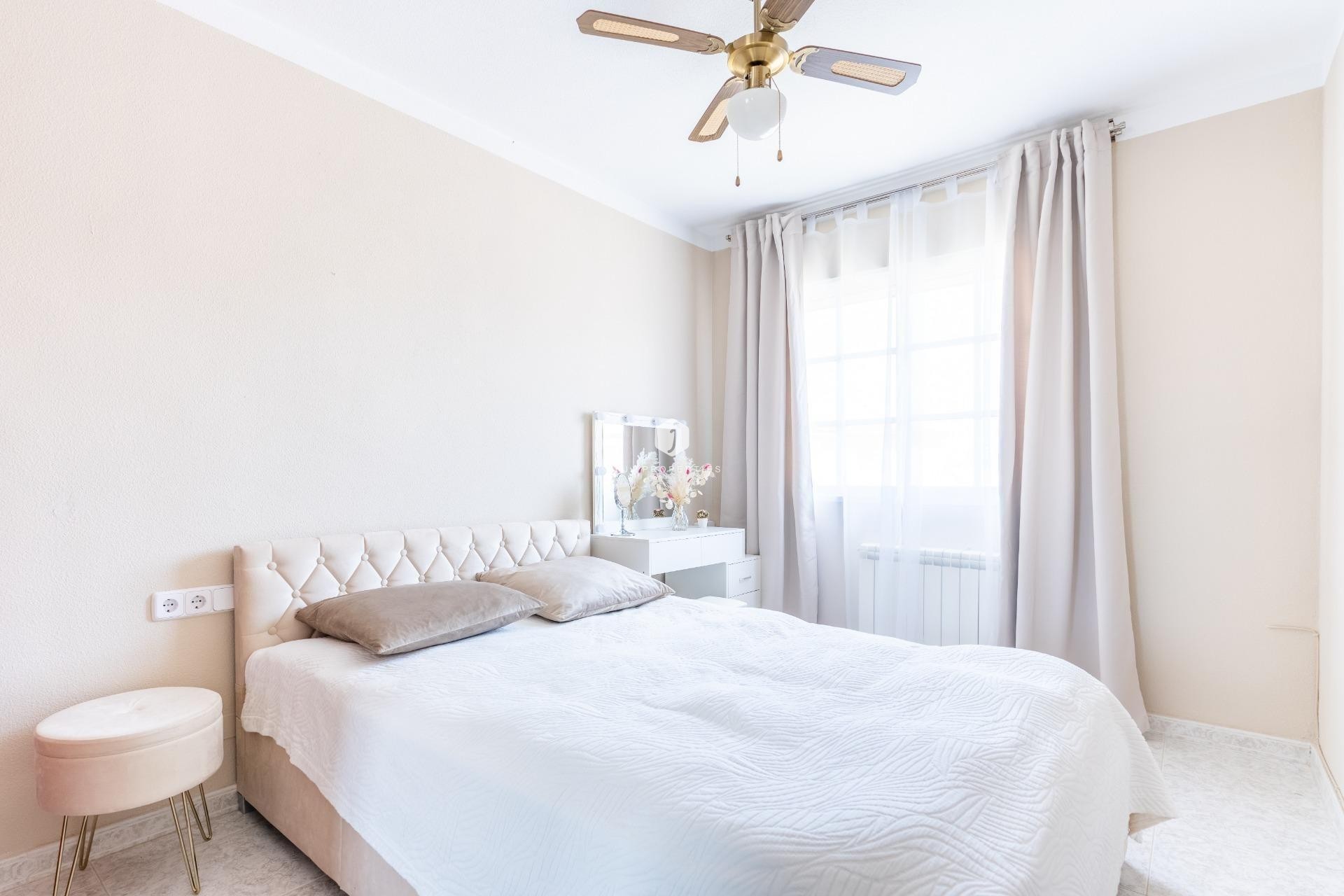 Z drugiej ręki - Villa -
Torrevieja - Los Balcones - Los Altos del Edén