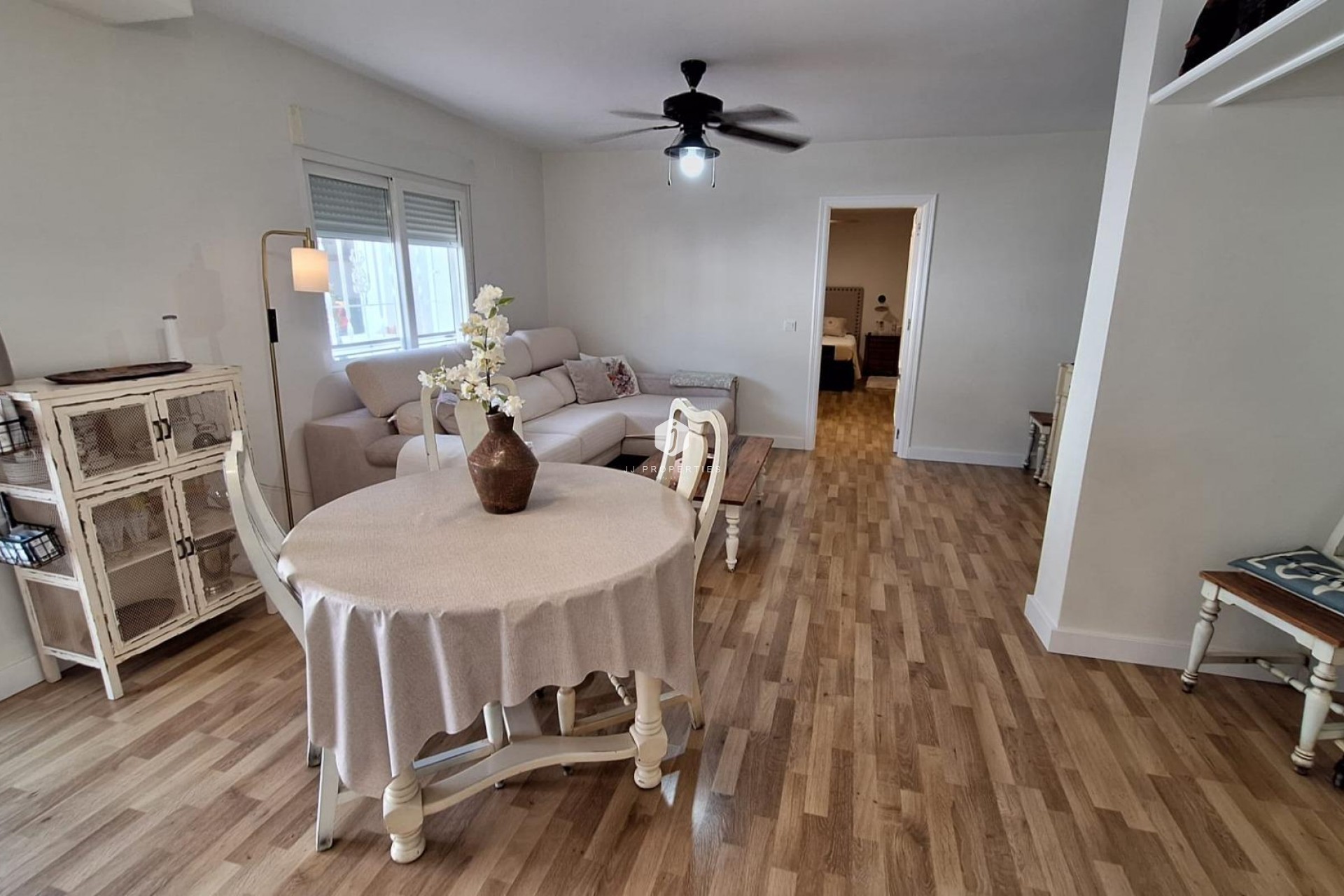 Z drugiej ręki - Villa -
Torrevieja - Los Balcones - Los Altos del Edén