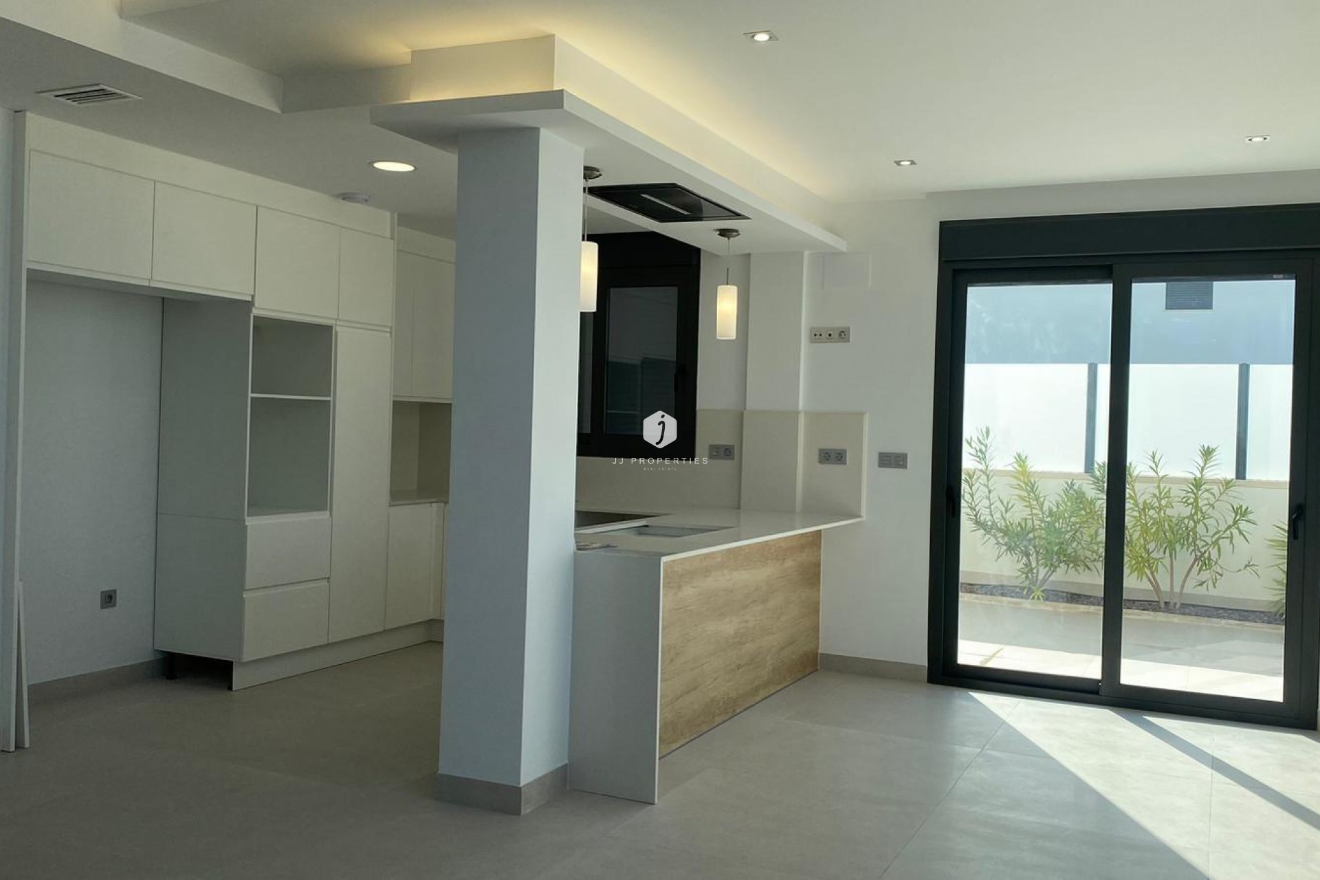 Z drugiej ręki - Villa -
Torrevieja - Los Balcones