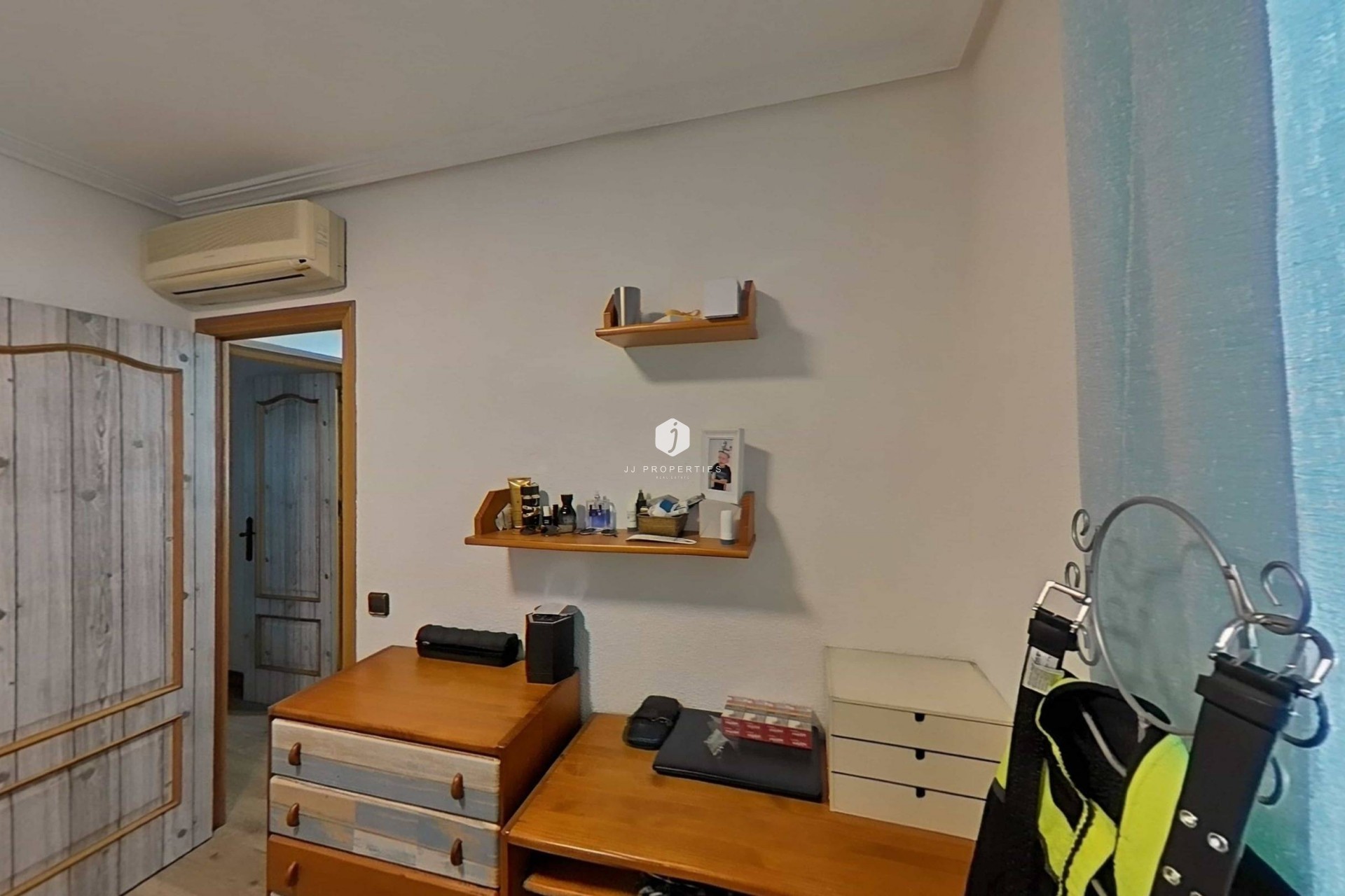 Z drugiej ręki - Villa -
Torrevieja - Los Balcones