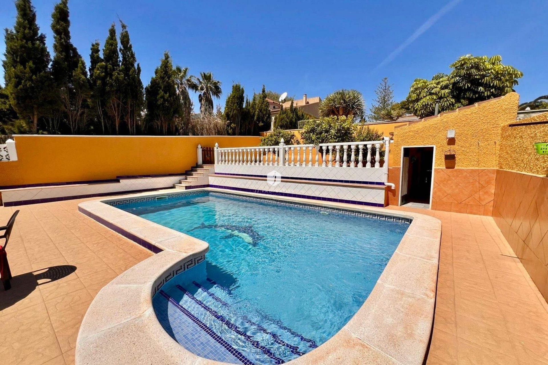 Z drugiej ręki - Villa -
Torrevieja - Los Balcones