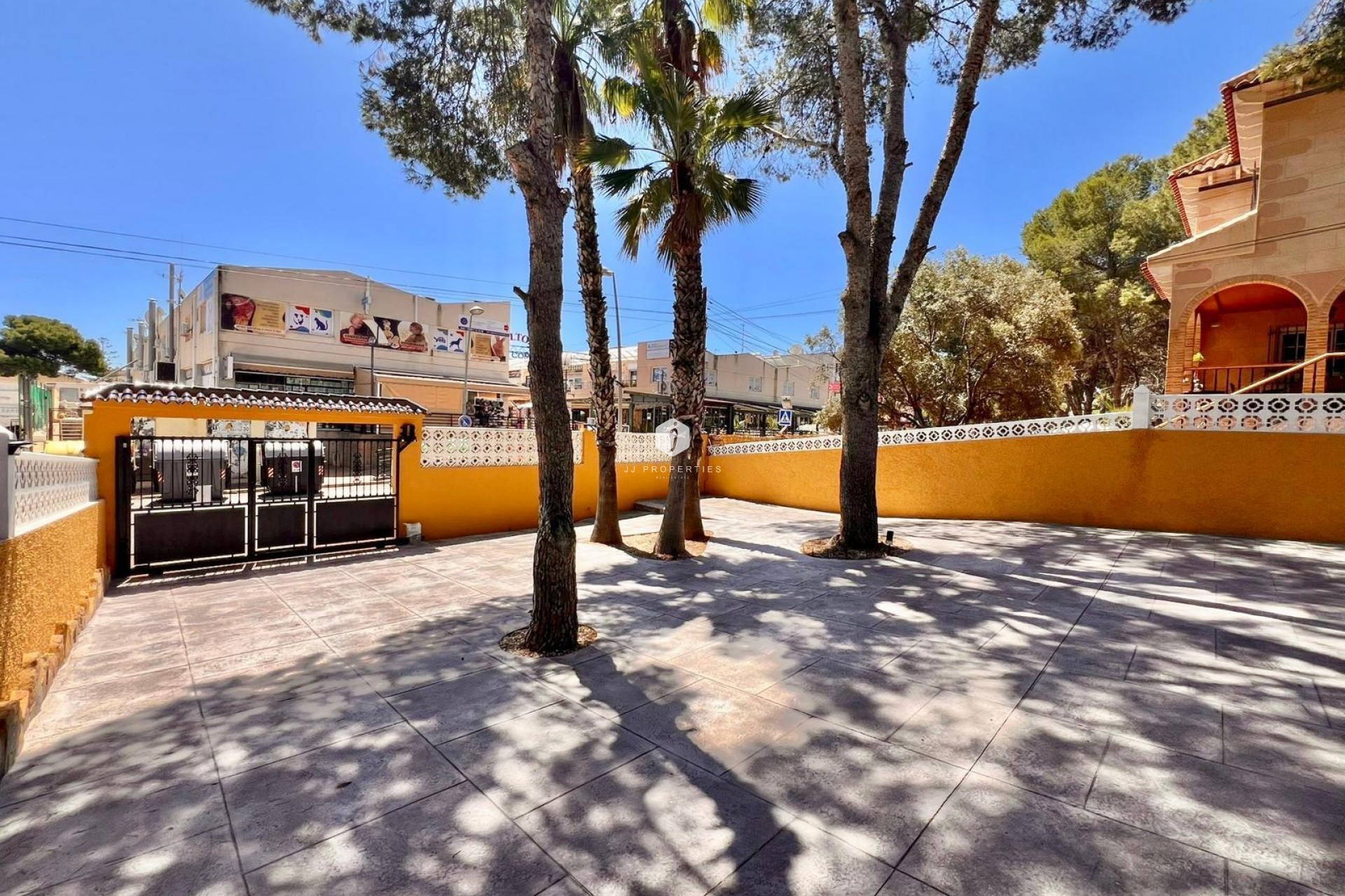 Z drugiej ręki - Villa -
Torrevieja - Los Balcones