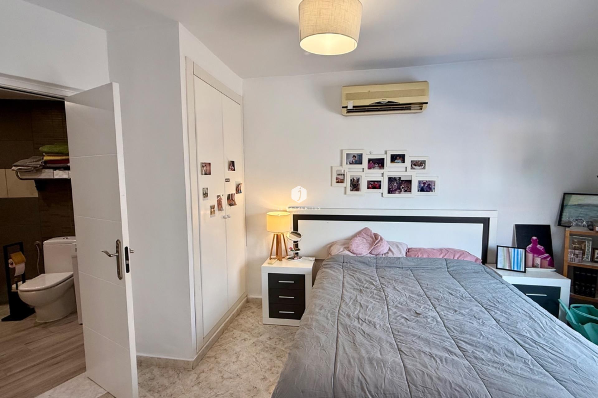 Z drugiej ręki - Villa -
Torrevieja - Los Frutales