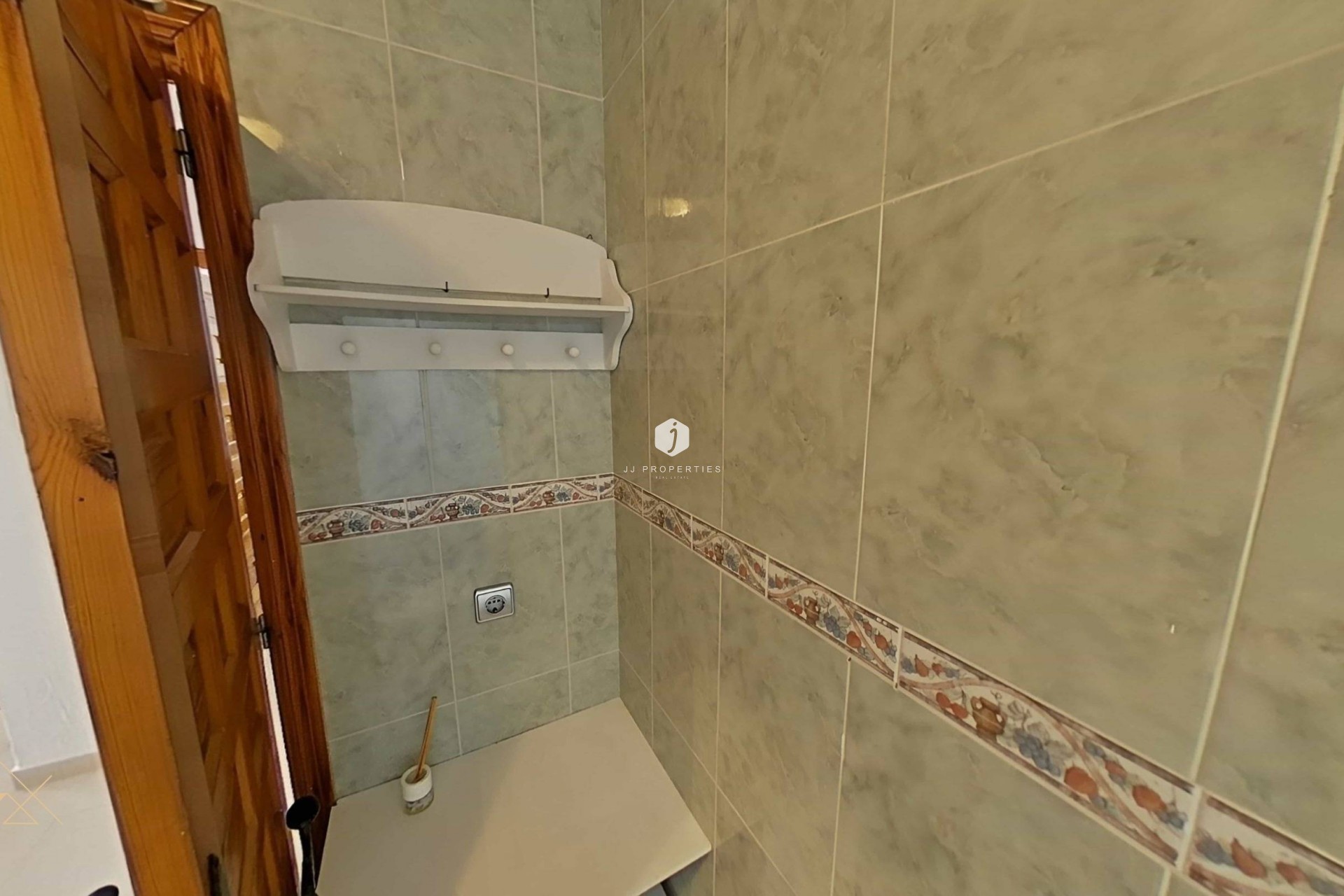 Z drugiej ręki - Villa -
Torrevieja - San luis