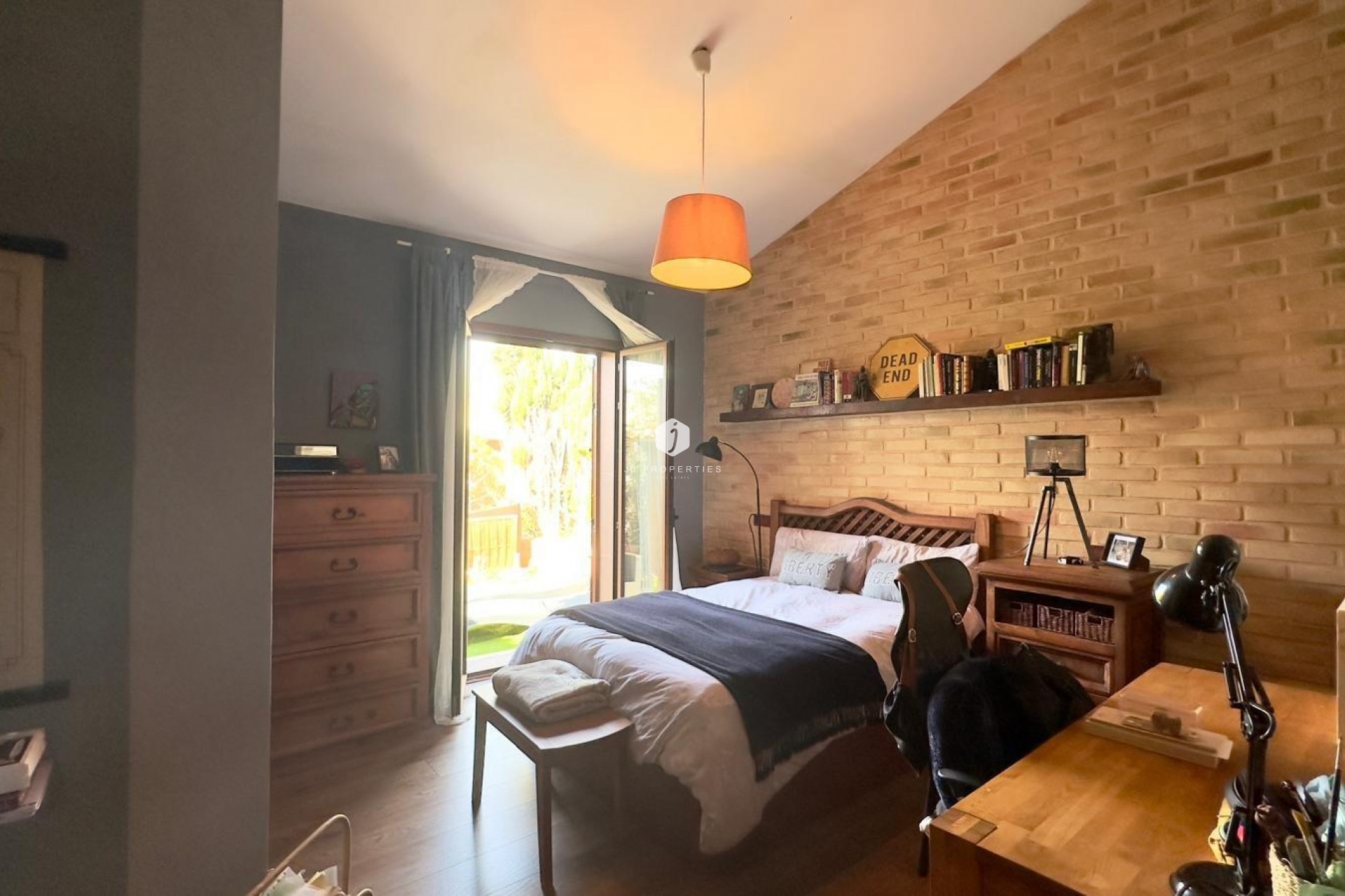 Z drugiej ręki - Villa -
Torrevieja - Torreblanca