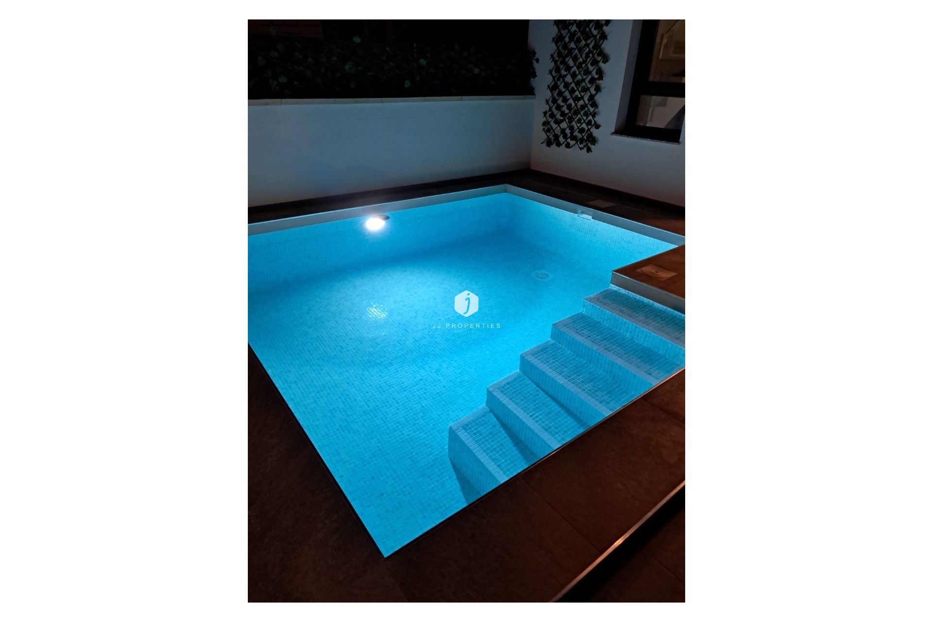 Z drugiej ręki - Villa -
Torrevieja - Torretas