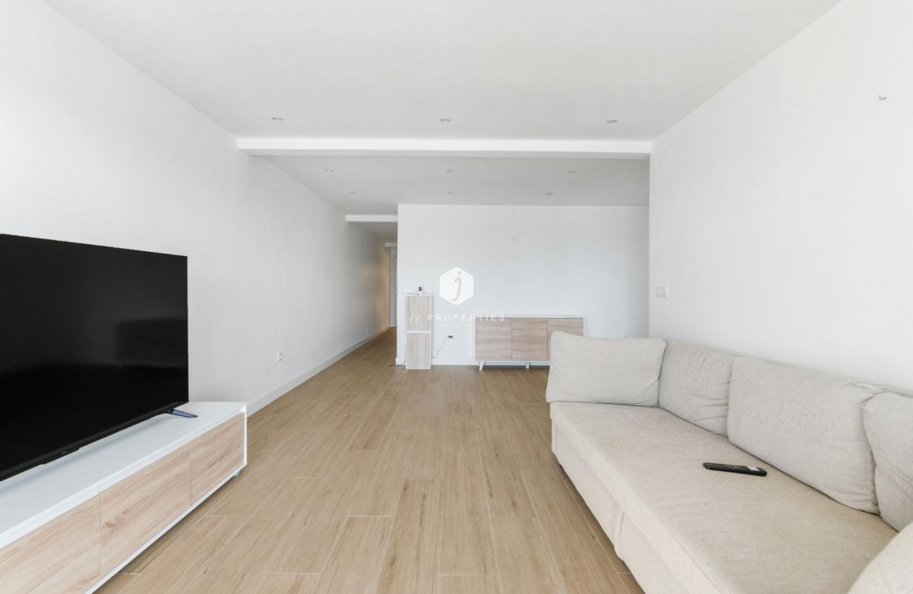 Tweedehands - Appartement / flat -
Torrevieja - Playa del cura