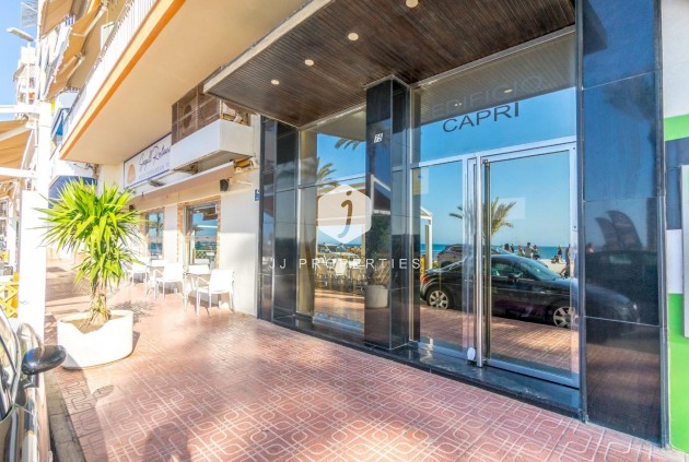 Tweedehands - Appartement / flat -
Torrevieja - Playa del cura