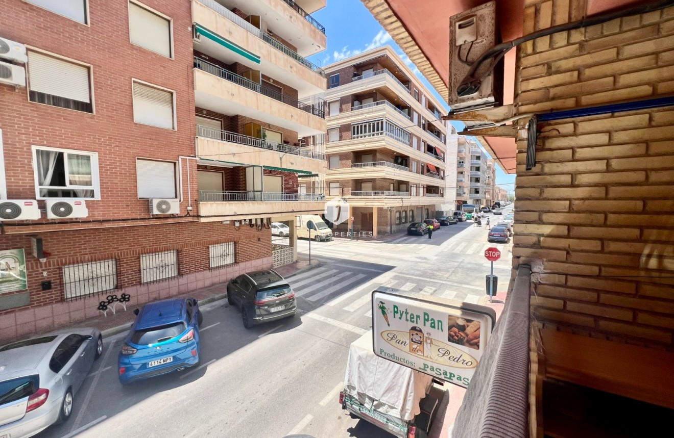 Resale - Apartment / flat -
Torrevieja - Acequion