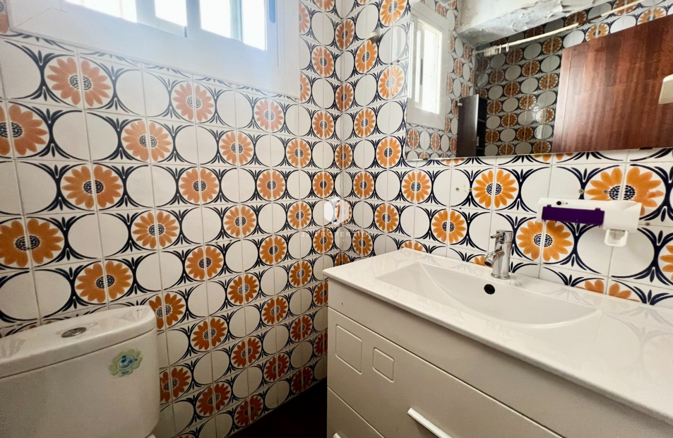 Resale - Apartment / flat -
Torrevieja - Acequion