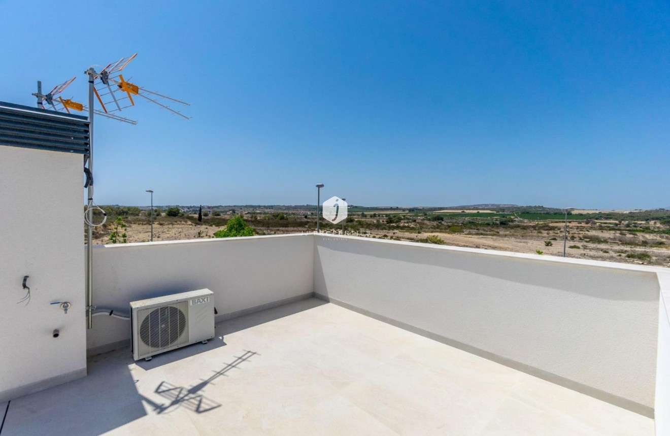 Nouvelle construction - Villa -
Benijofar