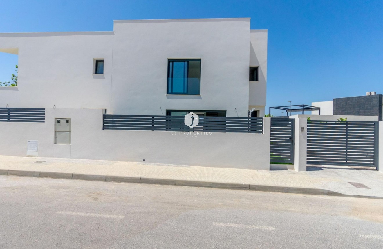 Nouvelle construction - Villa -
Benijofar