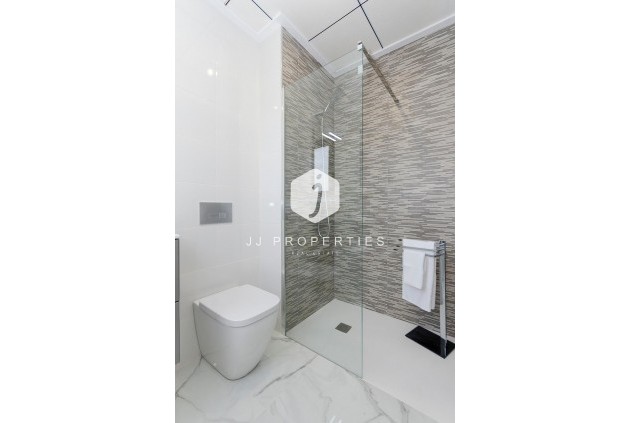 Obra nueva - Villa -
Torrevieja - Torretas