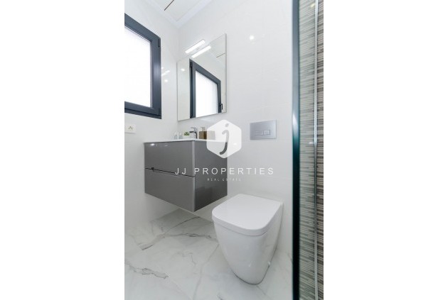 Obra nueva - Villa -
Torrevieja - Torretas