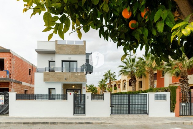 Obra nueva - Villa -
Torrevieja - Torretas