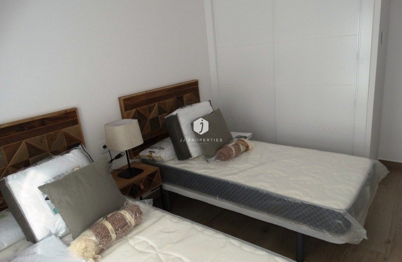 Nieuwbouw Woningen - Chalet -
Pilar de la Horadada - pueblo