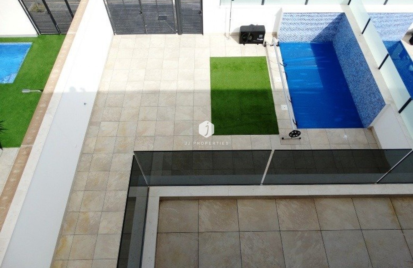 Nieuwbouw Woningen - Chalet -
Pilar de la Horadada - pueblo