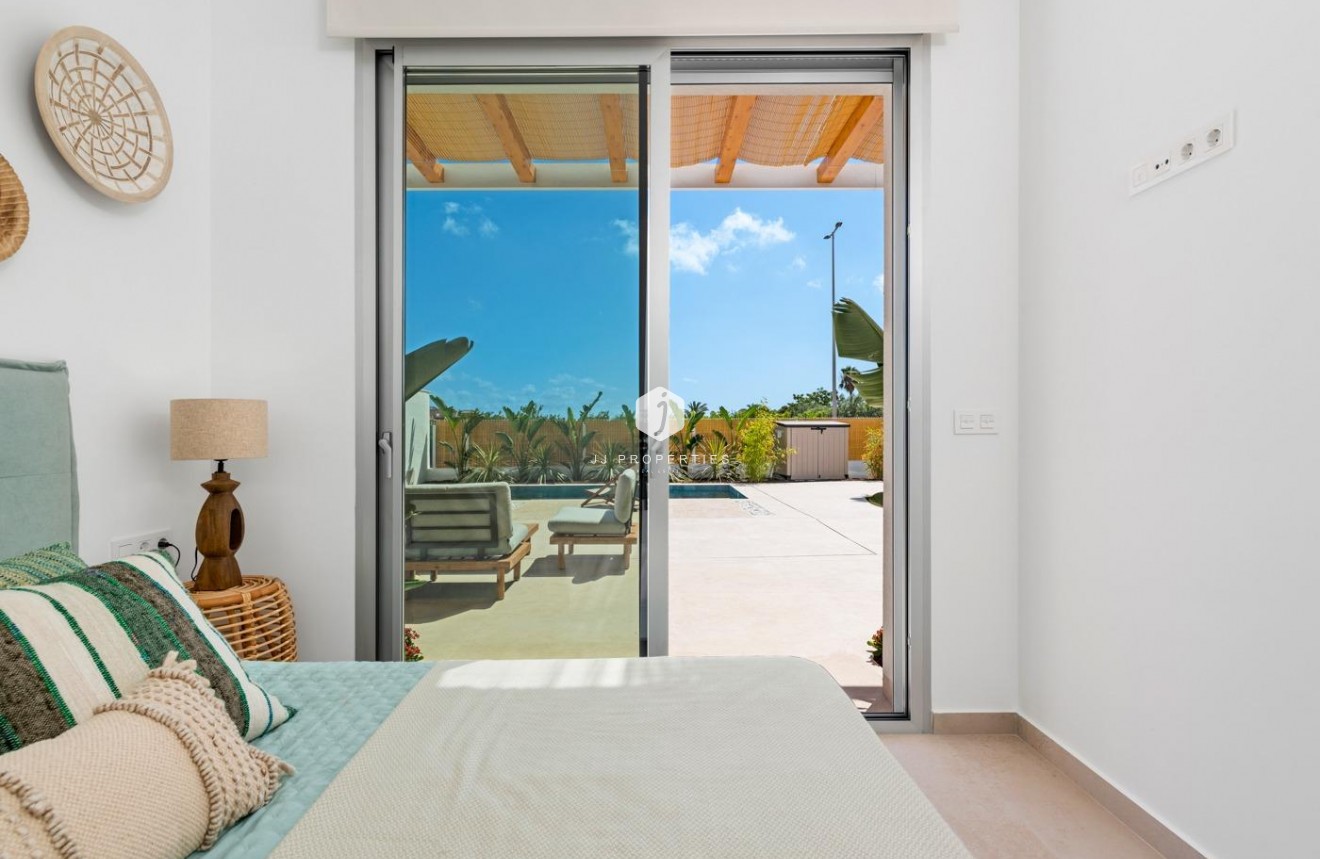 Nieuwbouw Woningen - Villa -
Benijofar - Centro