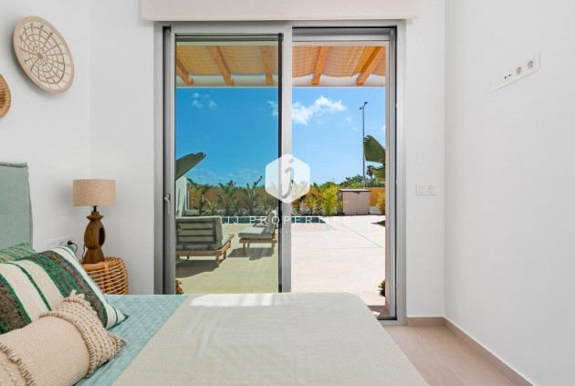 Nieuwbouw Woningen - Villa -
Benijofar - Centro