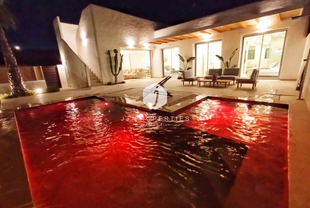 Nieuwbouw Woningen - Villa -
Benijofar - Centro