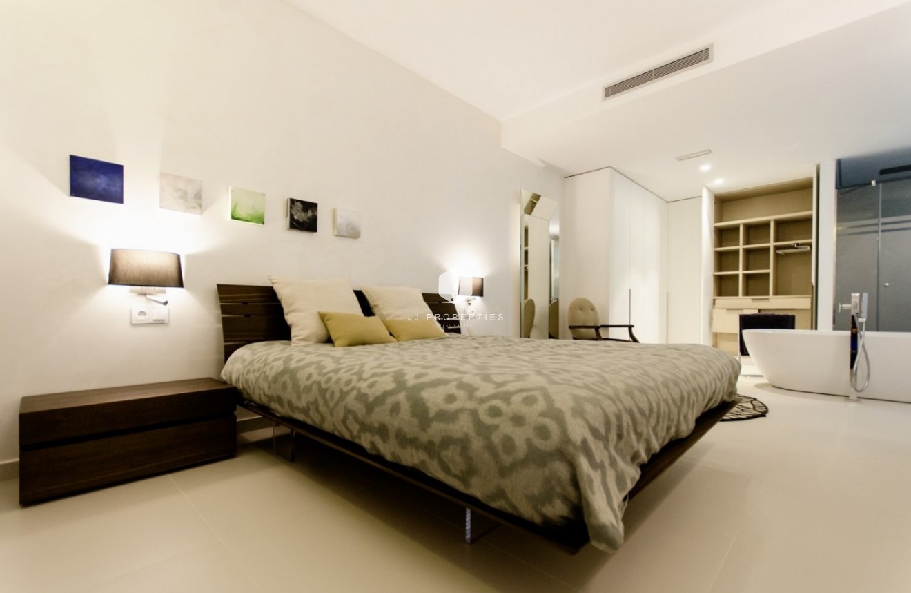 Nieuwbouw Woningen - Villa -
Orihuela Costa - Campoamor