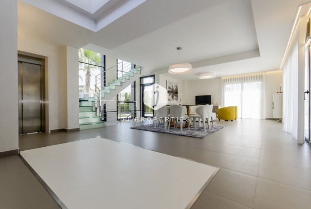 Nieuwbouw Woningen - Villa -
Orihuela Costa - Campoamor