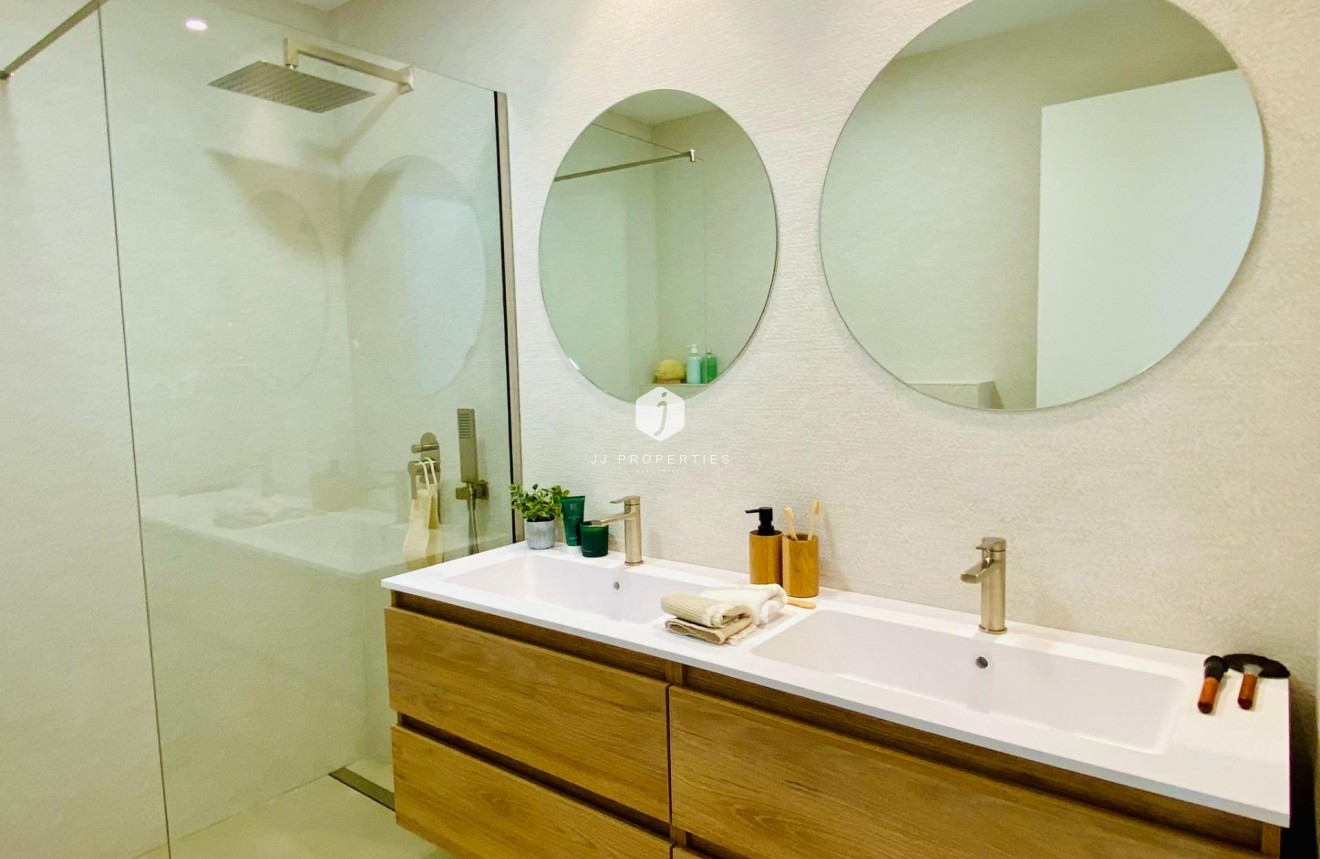 Nieuwbouw Woningen - Bungalow -
Pilar de la Horadada - pueblo